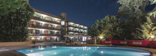 Почивка в хотел КАМЧИЯ ПАРК 3*, ЗЛАТНИ ПЯСЪЦИ - КАМЧИЯ ПАРК *** ALL INCL